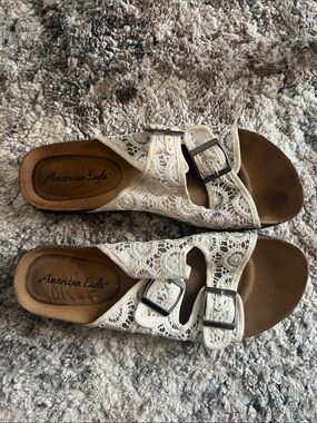 American Eagle Outfitters Cream Lace Double-Buckle Slide Sandals